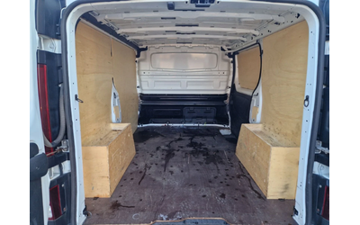 Renault Trafic 1.6 TDI, 125 к.с. КЛИМАТИК - автомобили, коли, обяви за нови и употребявани 10