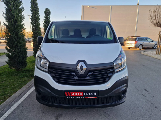 Renault Trafic 1.6 TDI, 125 к.с. КЛИМАТИК - автомобили, коли, обяви за нови и употребявани 1