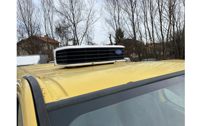 Renault Trafic 1.9DCI - автомобили, коли, обяви за нови и употребявани 8