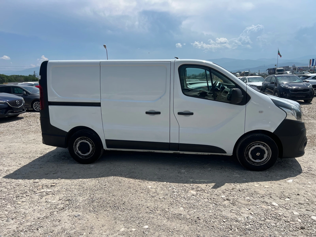 Renault Trafic 1.6 DCI - автомобили, коли, обяви за нови и употребявани 3