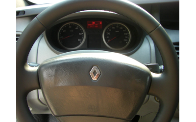 Renault Trafic 2.0dci 6ck. 9MECTA - автомобили, коли, обяви за нови и употребявани 10