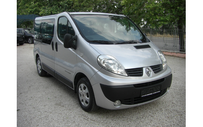 Renault Trafic 2.0dci 6ck. 9MECTA - автомобили, коли, обяви за нови и употребявани 6