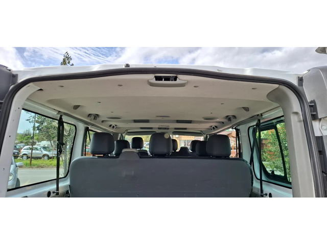 Renault Trafic 2.0  115kc Дълга база 211000м 9  местен - автомобили, коли, обяви за нови и употребявани 14