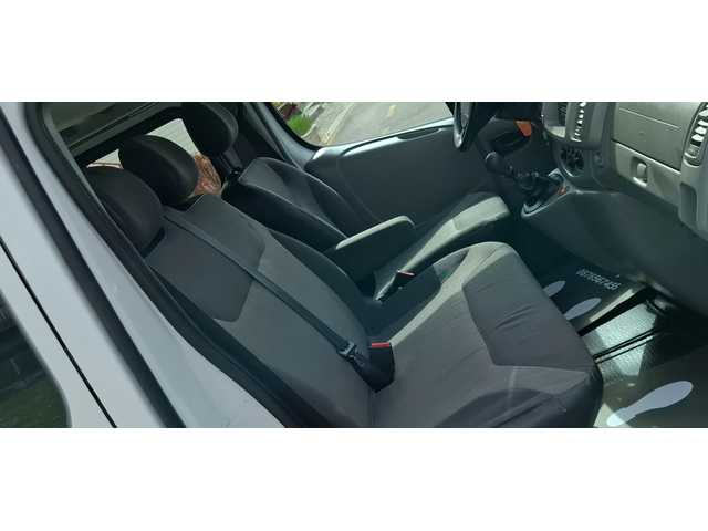 Renault Trafic 2.0  115kc Дълга база 211000м 9  местен - автомобили, коли, обяви за нови и употребявани 7