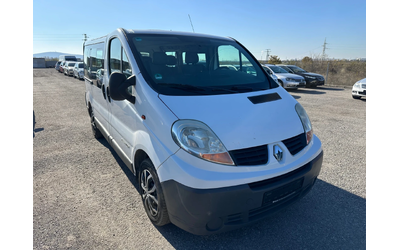 renault-trafic - 2