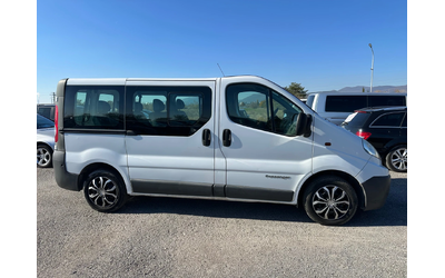 renault-trafic - 3