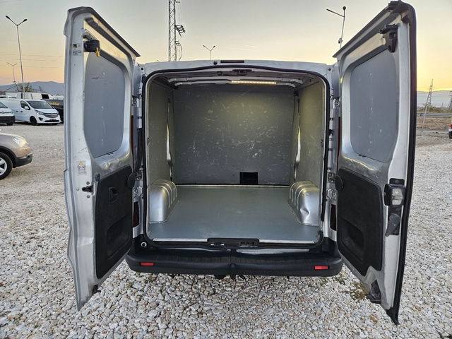 Renault Trafic ТОВАРОПЪТНИК/EURO 6 - автомобили, коли, обяви за нови и употребявани 12