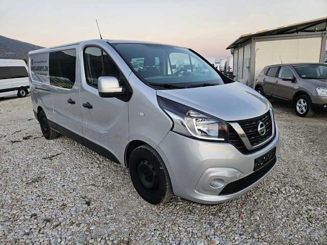 Renault Trafic ТОВАРОПЪТНИК/EURO 6 - автомобили, коли, обяви за нови и употребявани 6
