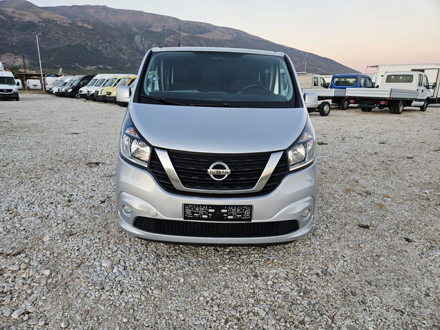 Renault Trafic ТОВАРОПЪТНИК/EURO 6 - автомобили, коли, обяви за нови и употребявани 7