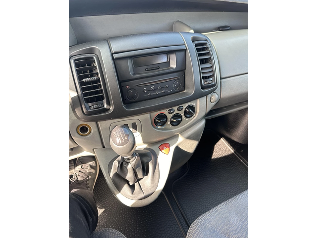 Renault Trafic - автомобили, коли, обяви за нови и употребявани 13