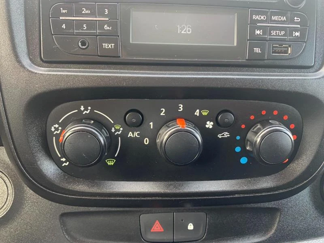 Renault Trafic - автомобили, коли, обяви за нови и употребявани 9