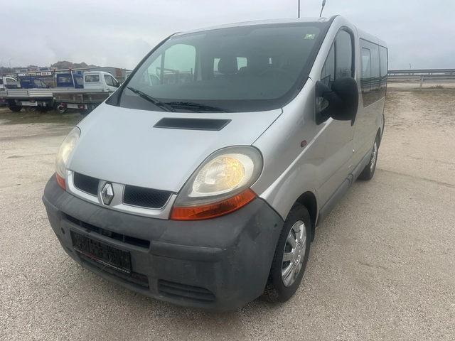 Renault Trafic - автомобили, коли, обяви за нови и употребявани 0