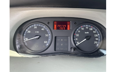 Renault Trafic - автомобили, коли, обяви за нови и употребявани 11