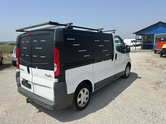 Renault Trafic - автомобили, коли, обяви за нови и употребявани 3