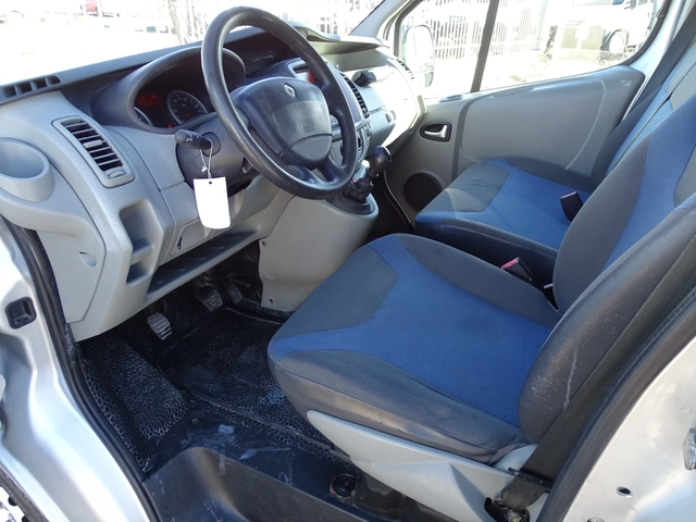 Renault Trafic 9 МЕСТА С * * * КЛИМАТИК* * * - автомобили, коли, обяви за нови и употребявани 12