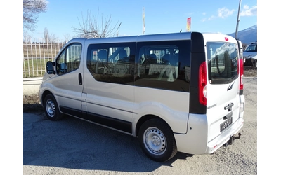 renault-trafic - 3