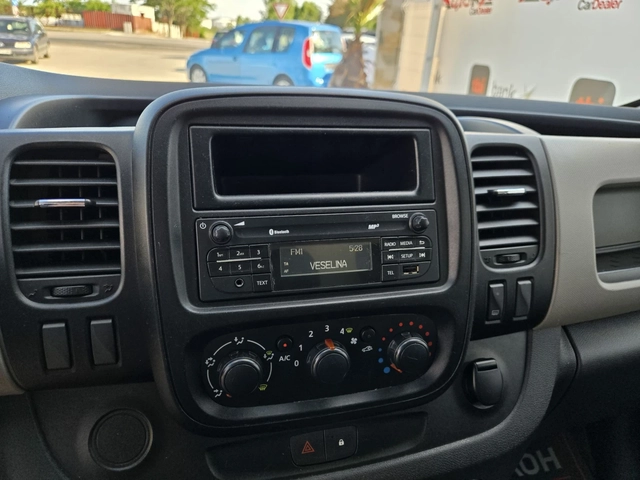 Renault Trafic 1.6DCI-116кс= MAXI= КЛИМАТИК= 6СКОРОСТИ - автомобили, коли, обяви за нови и употребявани 10