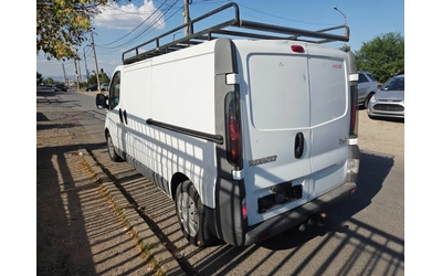 renault-trafic - 3