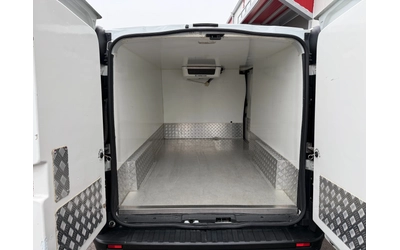 Renault Trafic - автомобили, коли, обяви за нови и употребявани 16