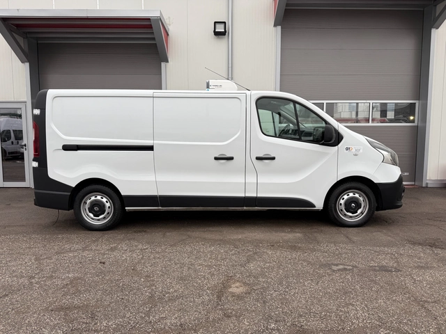 Renault Trafic - автомобили, коли, обяви за нови и употребявани 6