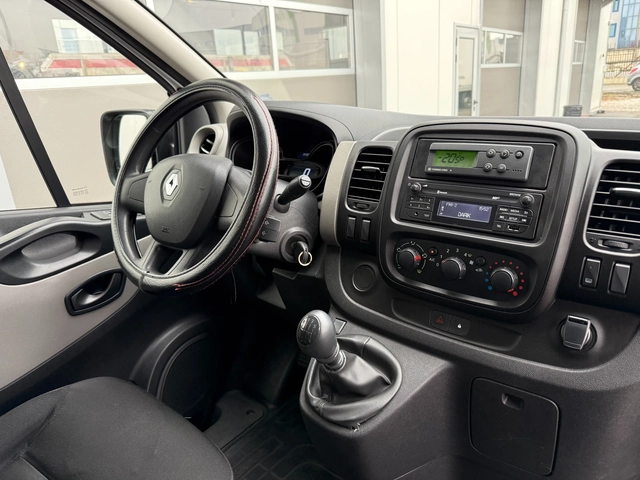 Renault Trafic - автомобили, коли, обяви за нови и употребявани 9