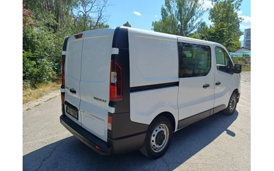 renault-trafic - 4