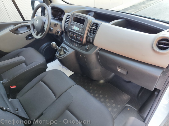 Renault Trafic Бус Пътнически 125к.с. Дизел - автомобили, коли, обяви за нови и употребявани 11