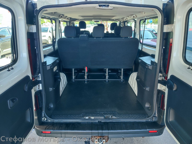 Renault Trafic Бус Пътнически 125к.с. Дизел - автомобили, коли, обяви за нови и употребявани 13