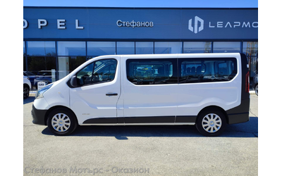 renault-trafic-bus-patnicheski-125k-s-dizel - 3
