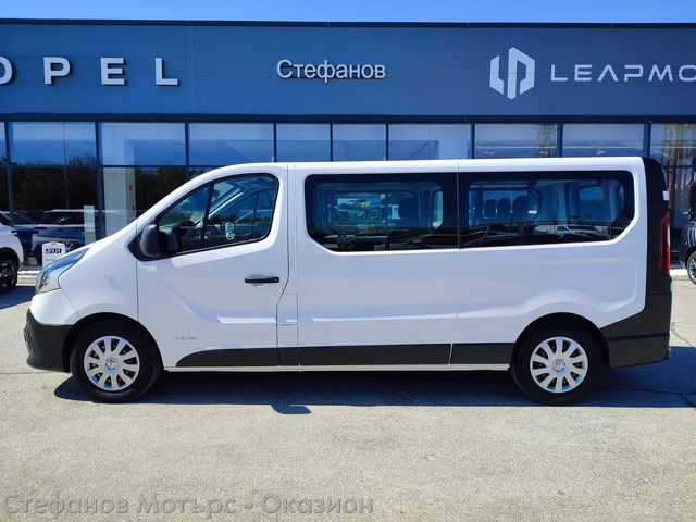 Renault Trafic Бус Пътнически 125к.с. Дизел - автомобили, коли, обяви за нови и употребявани 3