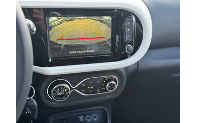 Renault Twingo - автомобили, коли, обяви за нови и употребявани 13