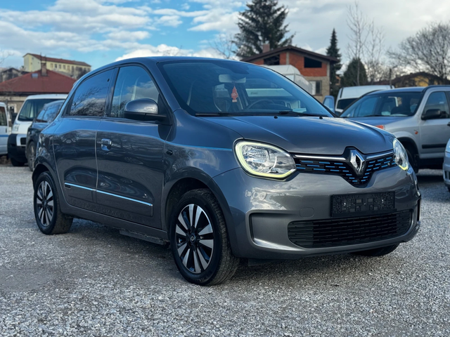 Renault Twingo - автомобили, коли, обяви за нови и употребявани 3