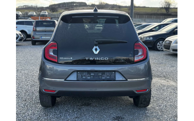 Renault Twingo - автомобили, коли, обяви за нови и употребявани 8