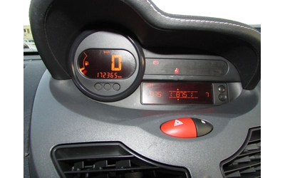 Renault Twingo 1.2i EURO5A ПАНОРАМА - автомобили, коли, обяви за нови и употребявани 12