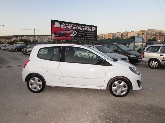 Renault Twingo 1.2i EURO5A ПАНОРАМА - автомобили, коли, обяви за нови и употребявани 16