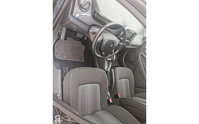 renault-zoe - 5
