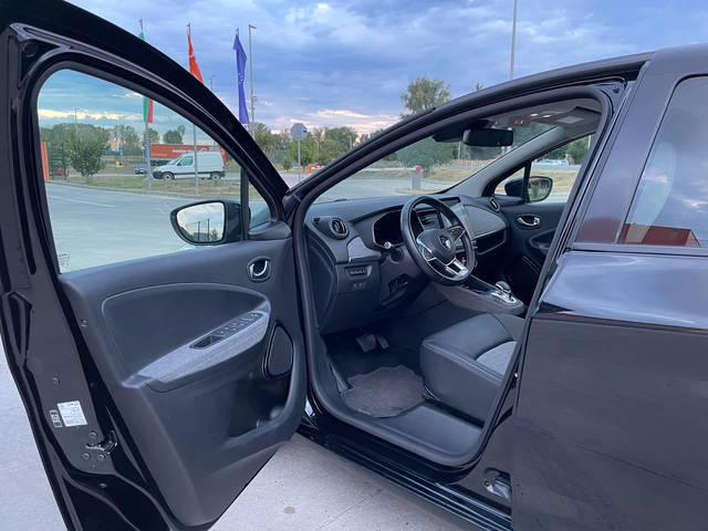 Renault Zoe Z.E.50 Intens R135 CCS Germany - автомобили, коли, обяви за нови и употребявани 8