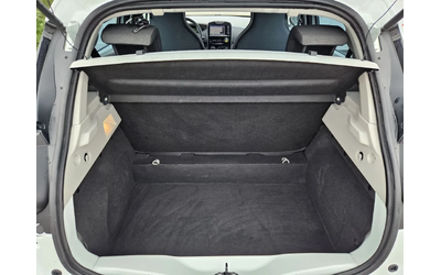 Renault Zoe 53.000km= НАВИГАЦИЯ= КАМЕРА= KEYLESS - автомобили, коли, обяви за нови и употребявани 9