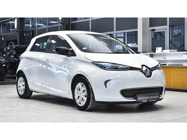 Renault Zoe Evolution R240 - автомобили, коли, обяви за нови и употребявани 4