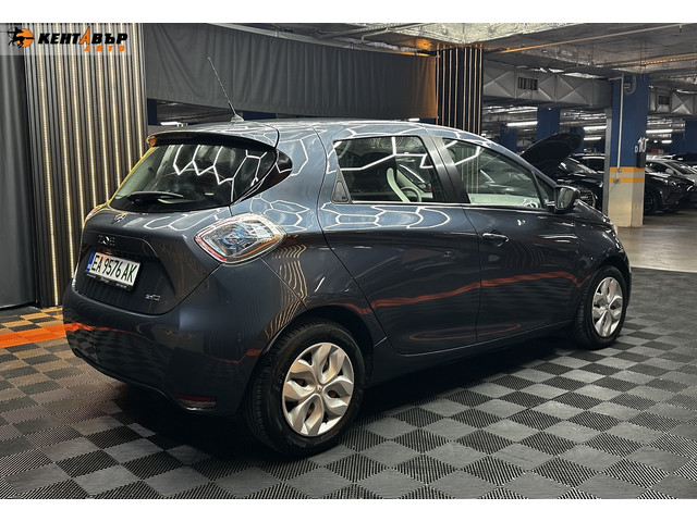 Renault Zoe - автомобили, коли, обяви за нови и употребявани 4