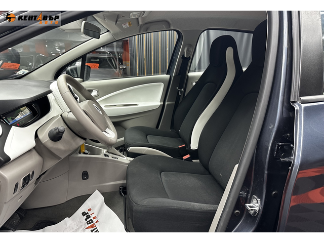 Renault Zoe - автомобили, коли, обяви за нови и употребявани 6