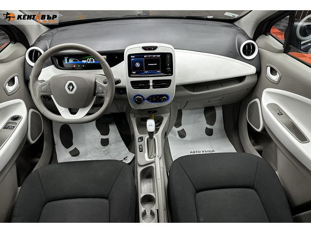 Renault Zoe - автомобили, коли, обяви за нови и употребявани 8