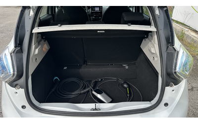 Renault Zoe R 110 Intens 41 kWh с ДДС - автомобили, коли, обяви за нови и употребявани 9