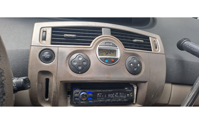 РЕНО СЦЕНИК 1,6 16v - автомобили, коли, обяви за нови и употребявани 10