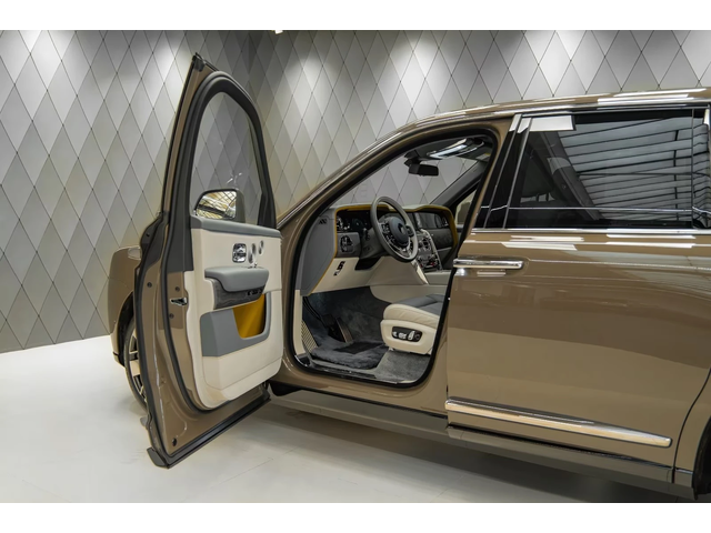 Rolls-Royce Cullinan - автомобили, коли, обяви за нови и употребявани 5