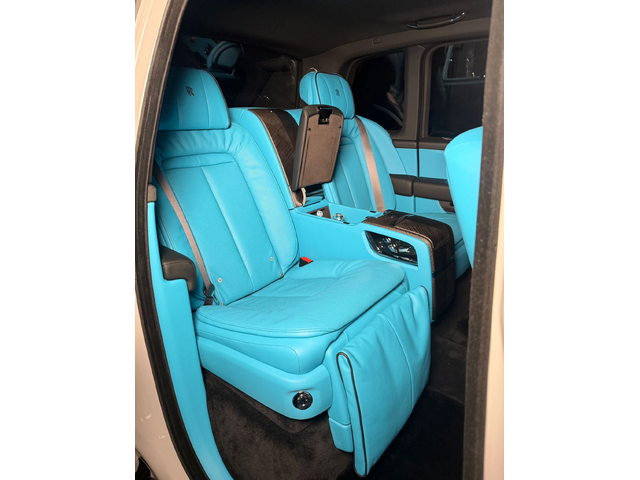 Rolls-Royce Cullinan Series II Facelift* Tempest Grey+ Turchese - автомобили, коли, обяви за нови и употребявани 15