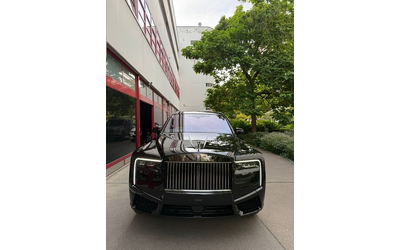 rolls-royce-cullinan-cullinan-series-ii-black-badge - 0