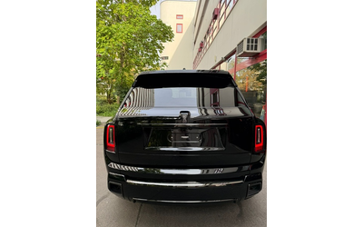 rolls-royce-cullinan-cullinan-series-ii-black-badge - 4