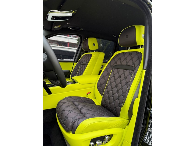 Rolls-Royce Cullinan
Series Cullinan
Series II Black Badge - автомобили, коли, обяви за нови и употребявани 8