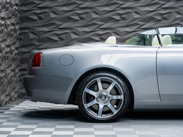 Rolls-Royce Dawn V12* HEAD UP* NIGHT VISION* Обдухв* CAMERA* - автомобили, коли, обяви за нови и употребявани 16